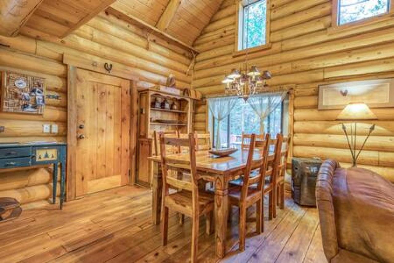 Eagles Nest - Natural Log Cabin With Guest House Idyllwild Eksteriør bilde
