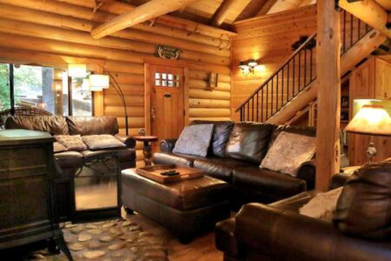 Eagles Nest - Natural Log Cabin With Guest House Idyllwild Eksteriør bilde